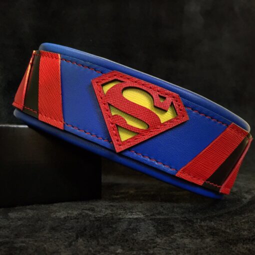 ''Superman'' collar
