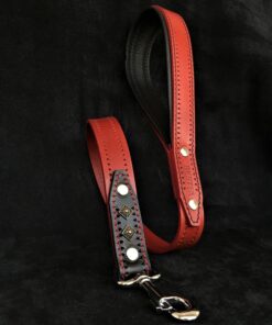 The "Balteus" red leash