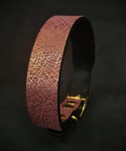 The ''Nostalgia Rose'' puppy collar